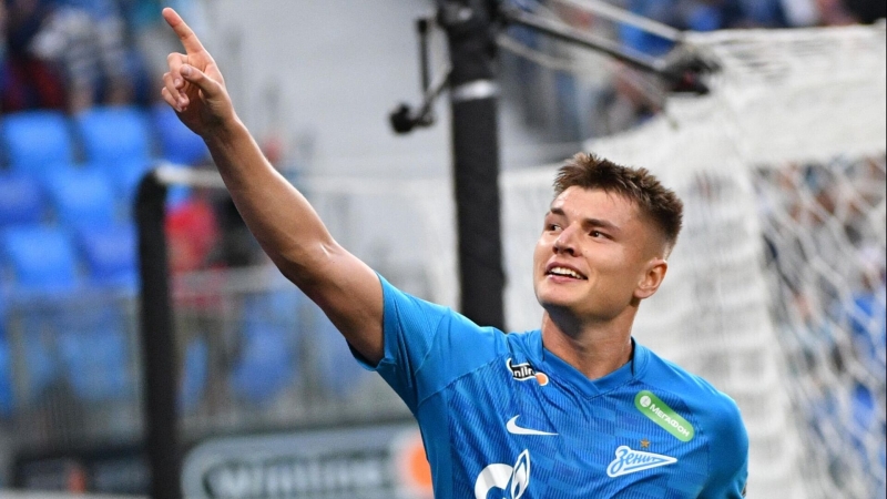 В Петербурге задержали еще двоих подозреваемых в нападении на Мостового