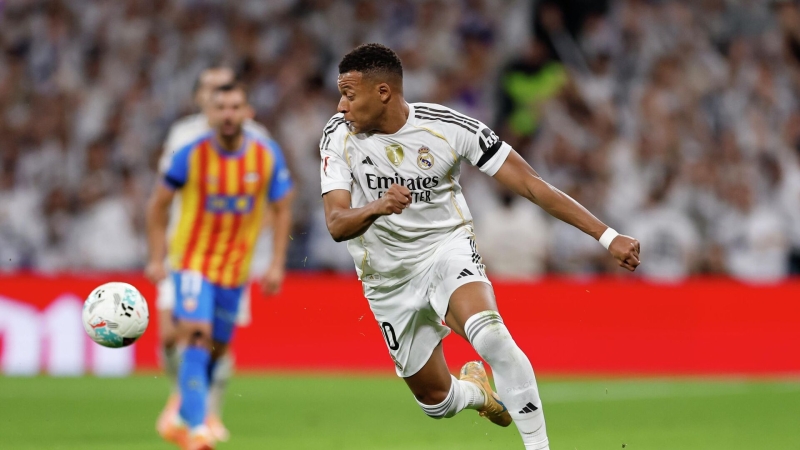 "Арсенал" и "Сандерленд" сыграли вничью в матче АПЛ