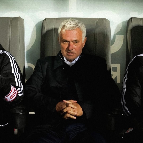 Три отмененных гола в Лондоне! Но "Барселону" от разгрома это не спасло