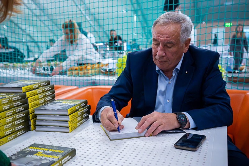 В Калуге прошёл теннисный турнир «Кубок Единства»