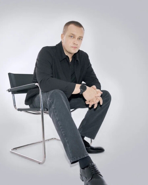 Баскетболисты ЦСКА, Пистиолис и Ватутин снялись для стильного календаря на 2026 год